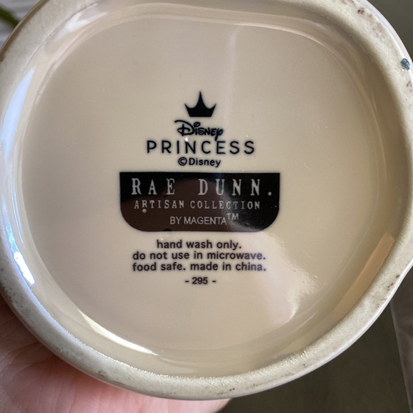 Rae Dunn Disney Princess Mug - Picture 4 of 4